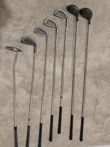 Right handed golf - golf, clubs